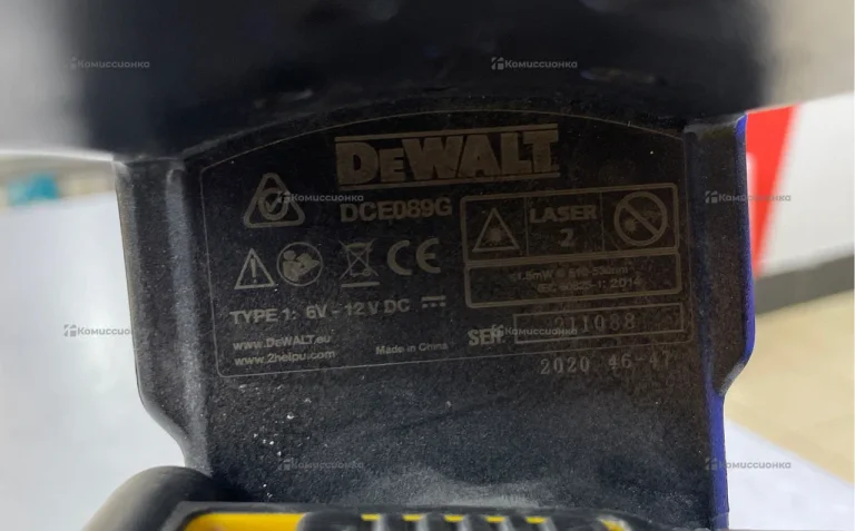 Лазерный уровень Dewalt DCE089E