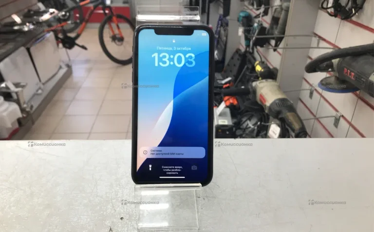 Apple iPhone XR 3/64 ГБ