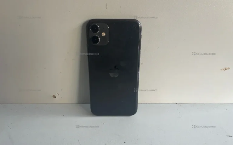 Apple iPhone 11 4/64 ГБ