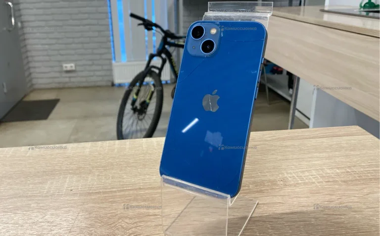 Apple iPhone 13 4/128 ГБ
