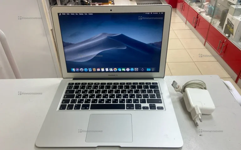 Ноутбук  MacBook Air 2017
