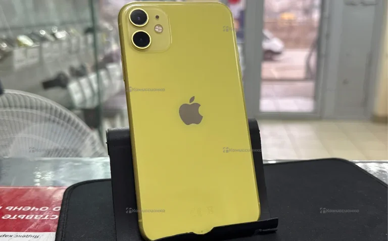 Apple iPhone 11 4/128 ГБ