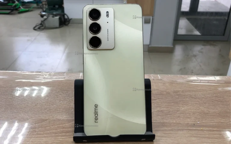 Realme C75 8/256 ГБ