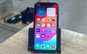 Apple iPhone 11 4/128 ГБ