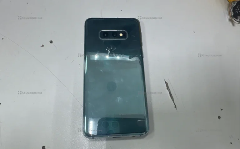 Samsung Galaxy S10e 6/128 ГБ
