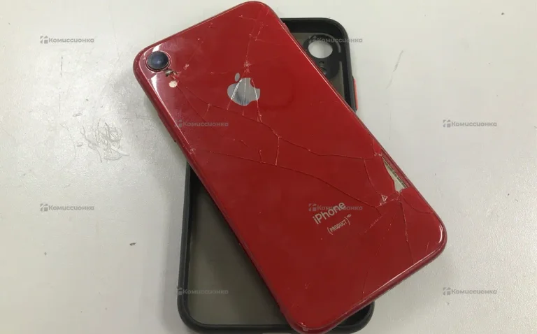Apple iPhone XR 64 ГБ