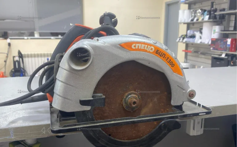 Циркулярная пила БЦП-1300.