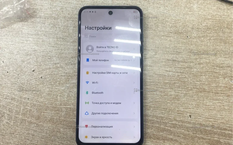 Tecno Spark Go 1 4/128 ГБ