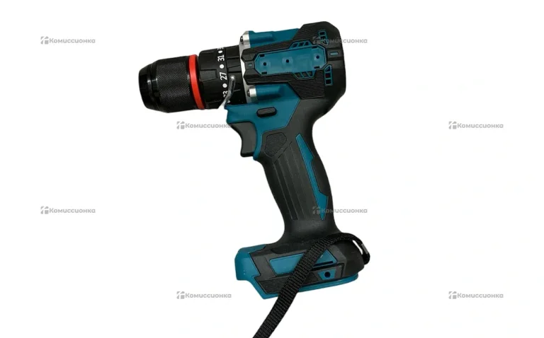 Шуруповерт Makita реп. с набором