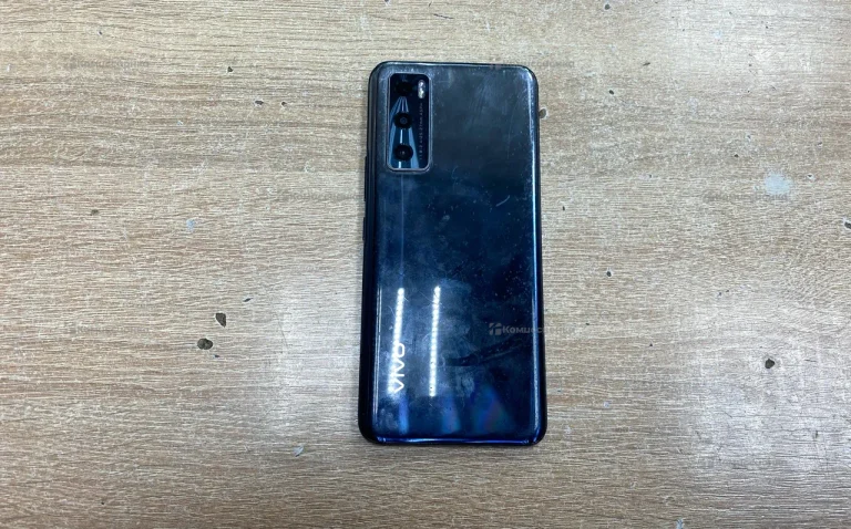 Vivo V2023 8/128 ГБ