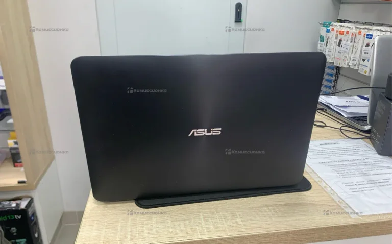 Ноутбук  Asus X555L