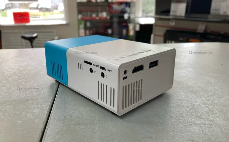 Проектор  12v2a