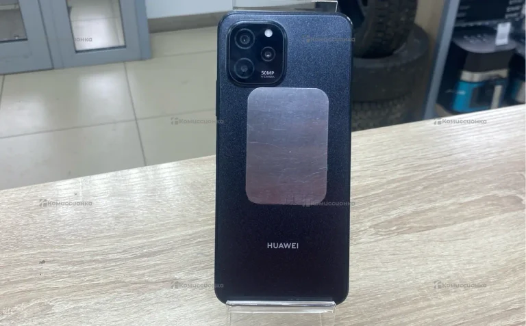 Huawei nova Y61 4/128 ГБ