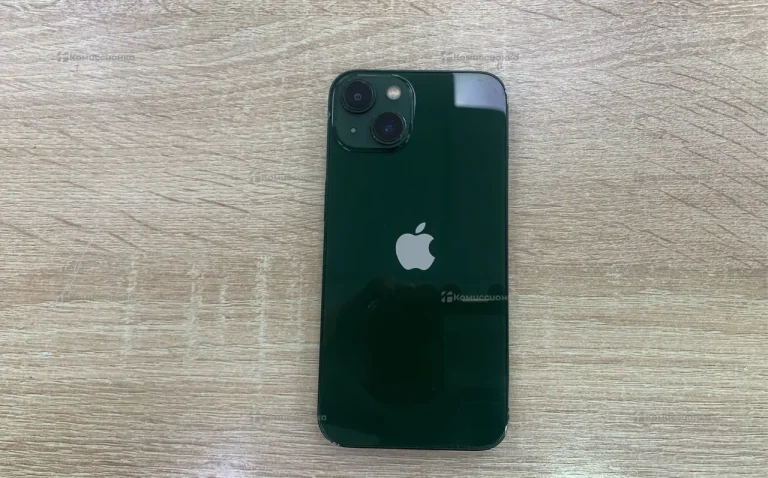Apple iPhone 13 4/128 ГБ