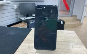 Apple iPhone 8 Plus 3/64 ГБ
