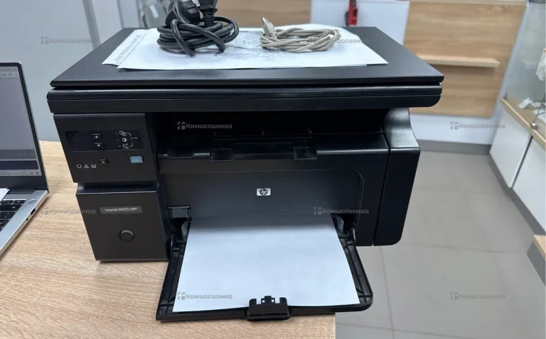 МФУ HP LaserJet M1132 MFP
