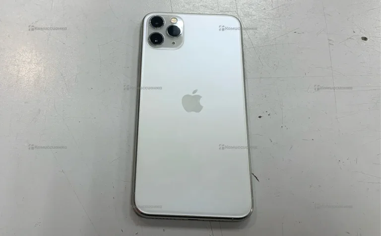 Apple iPhone 11 Pro Max 4/64 ГБ