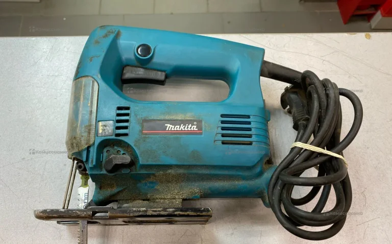 Электролобзик makita 4324