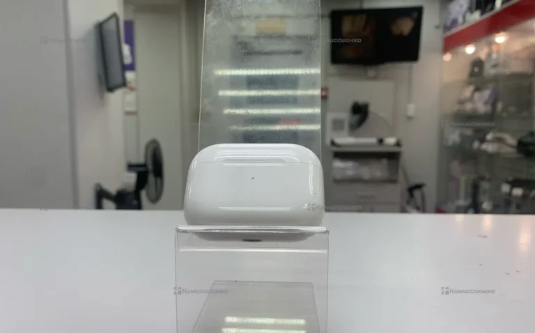 Наушники  Apple airpods pro