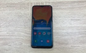 Samsung Galaxy A20 3/32 ГБ