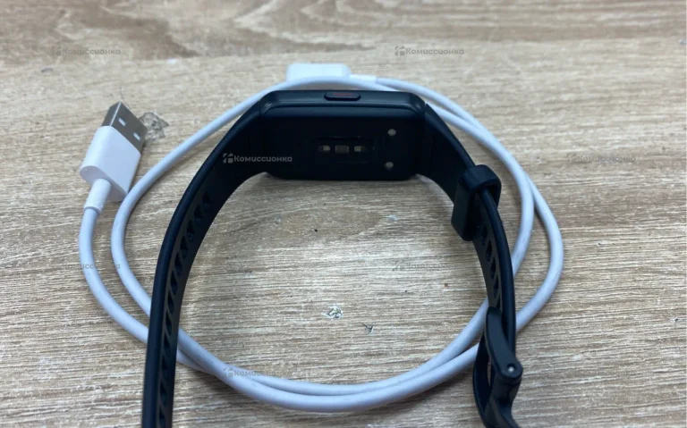 Часы  Honor band 6