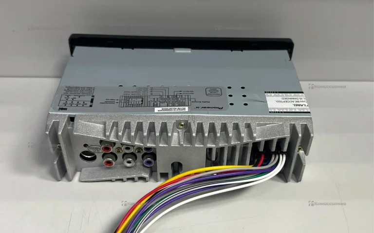 Автомагнитола  pioneer mvh 816