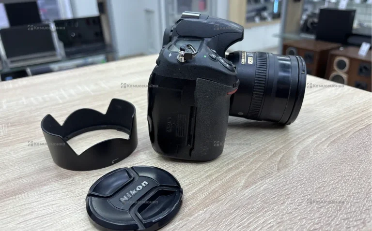 Фотоаппарат  зеркальный Nikon D300S+ AF-S Nikkor 1