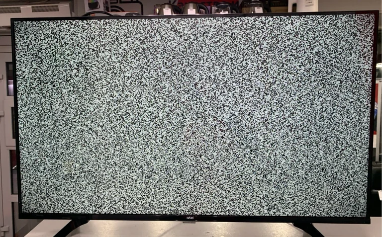 Телевизор Artel A43MF3300