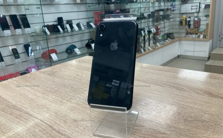 Apple iPhone XR 64GB.