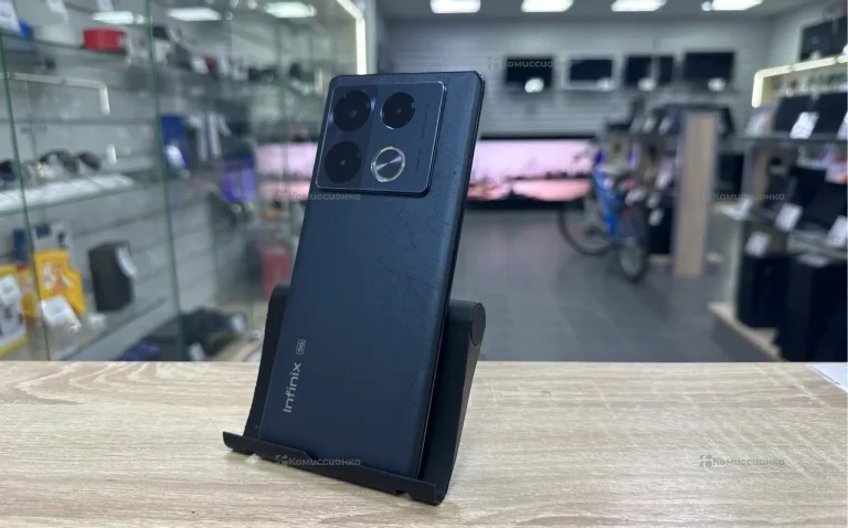Infinix Note 40 Pro+ 12/256 ГБ