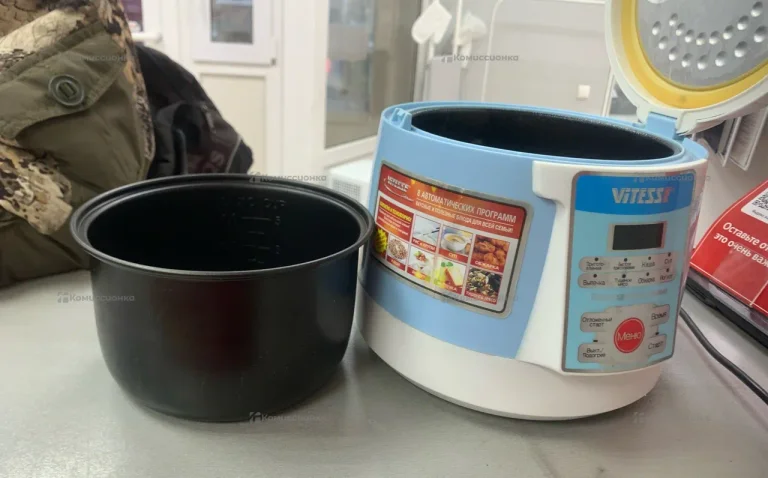 Мультиварка Vitesse VS-527