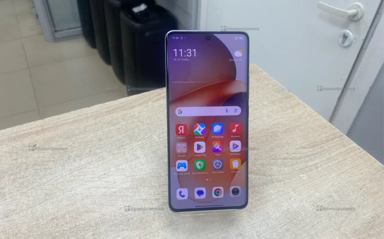 Xiaomi Redmi Note 13 Pro+ 8/256 ГБ