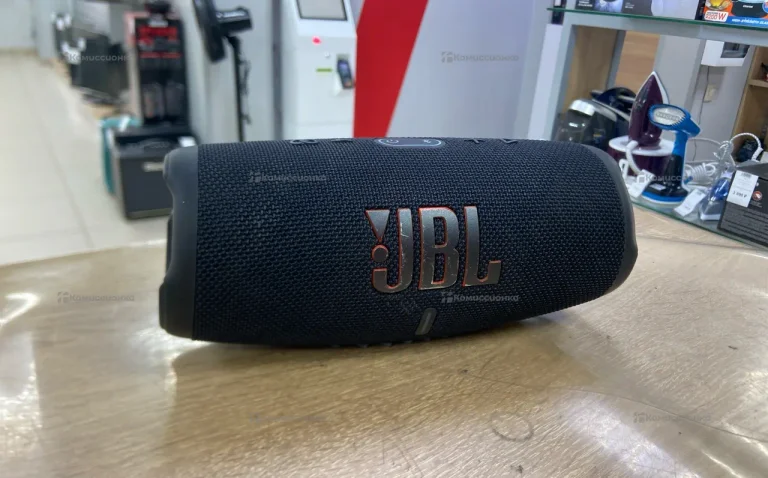 Колонка  JBL Charge 5