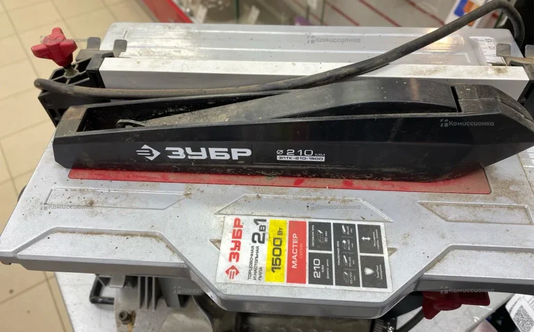 Торцовочная пила Зубр 1500