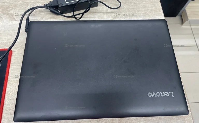 Ноутбук  Lenovo
