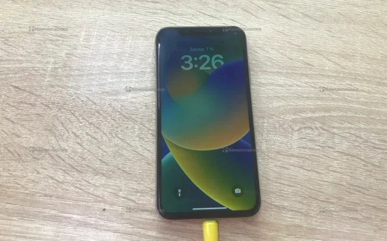 Apple iphone X64