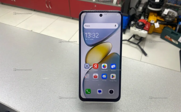 Tecno Spark Go 1 3/64 ГБ