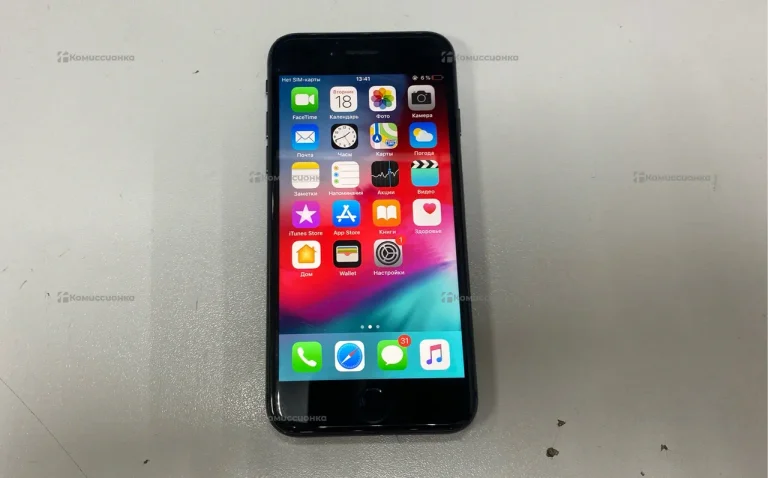 Apple iPhone 8 2/64 ГБ