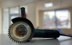 Ушм  makita 9558hn