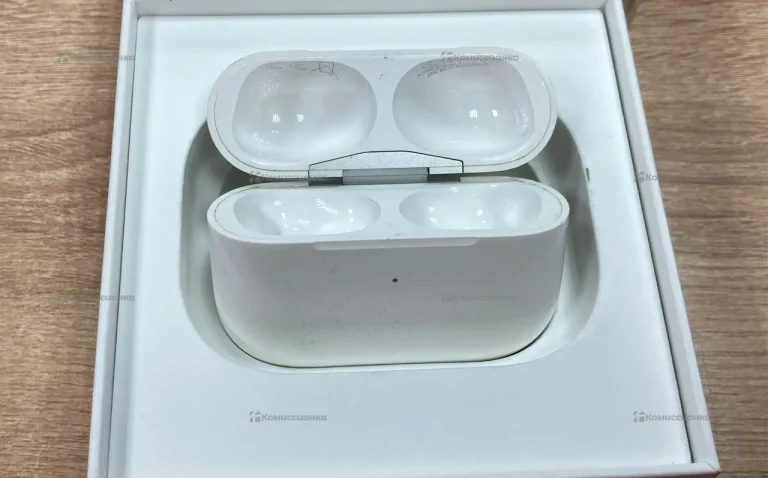 Кейс наушников Apple airpods pro 2