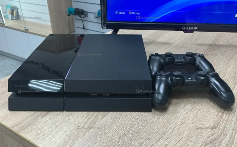 Приставка ps4 fat