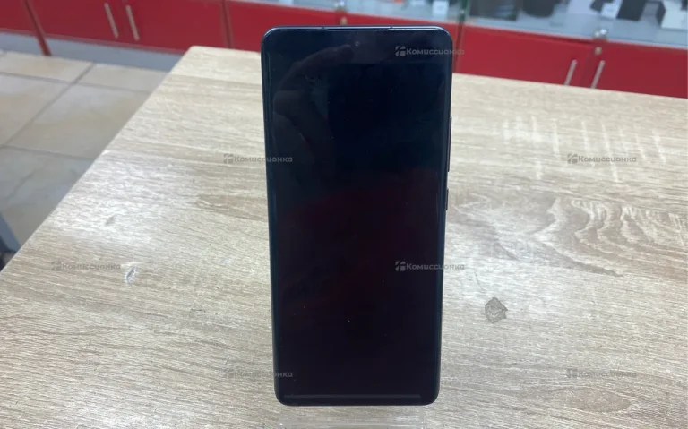 Xiaomi 12 8/128 ГБ