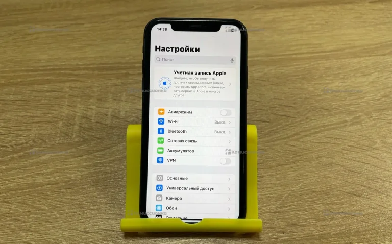 Apple iPhone 11 4/64 ГБ