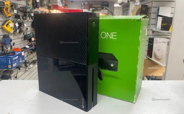 Приставка Xbox One 500Gb