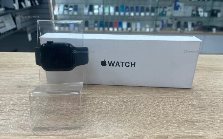Часы Apple Watch SE 40mm (2 Gen)