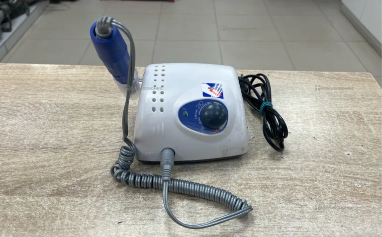 Аппарат для маникюра Strong 210