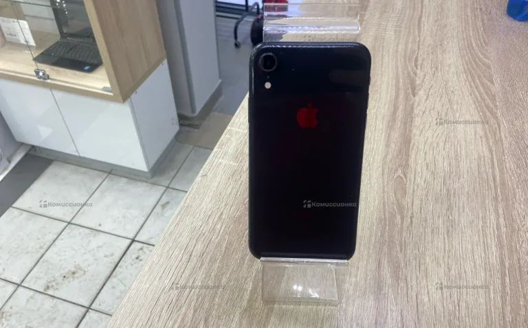 Apple iPhone XR 4/128 ГБ