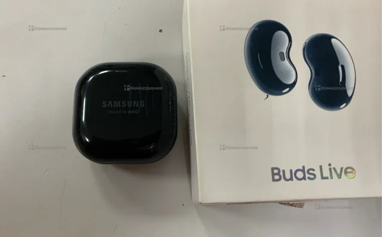 Наушники  Samsung buds live