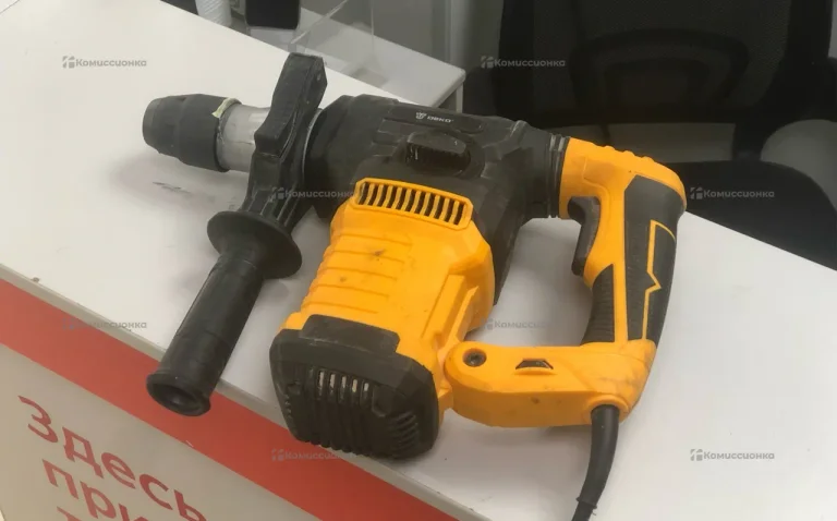 Перфоратор сетевой DEKO DKH2000