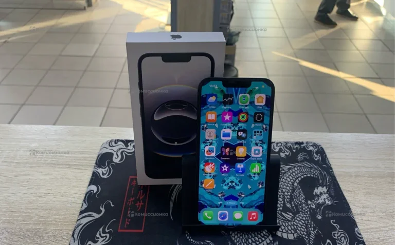 Apple iPhone 16e 128GB